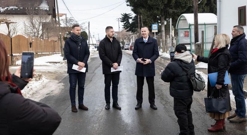 Ebben az utcában az útburkolat már a TOP Plusz keretében újulhat meg (galéria, videó)