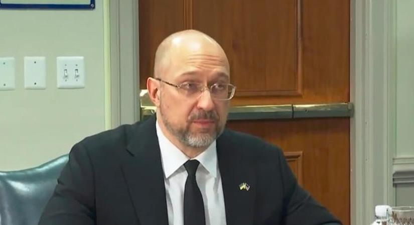 Átalakították az ukrán kormányt – ment is meg maradt is a hadügyminiszer