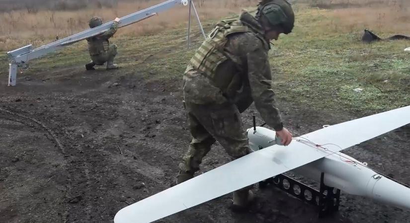 Ukrajna oroszországi dróngyártó üzemre mért csapást