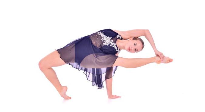 FELHÍVÁS – Gizella hercegnő díj fiatal hölgyeknek