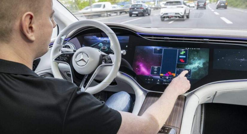 Tavaly csökkentek a Mercedes-Benz Group járműeladásai