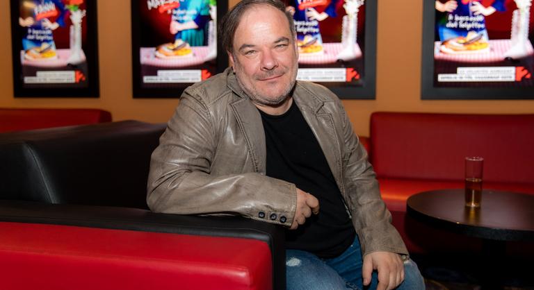 Kálloy Molnár Péter halálát követően is folytatódik a színész kedvenc darabja