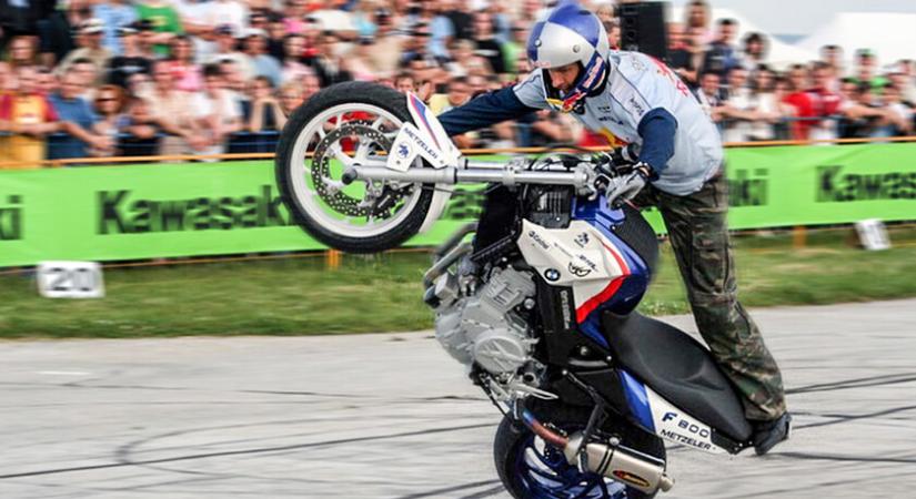 Megelevenedik a motoros történelem - Filmvetítés a hazai motorozás hőskoráról