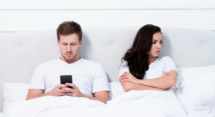 3 kérdés, amit megcsalás előtt tesz fel egy férfi