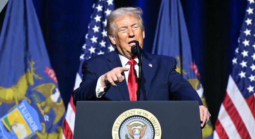 Valami készül, Trump előre szólt: az amerikai civilek hagyják el Iránt és a szövetséges országok állampolgárai – "Szerintem ez a jó ötlet"