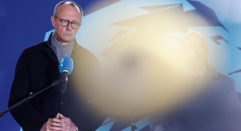 Foghatja a fejét Merz, kemény üzenetet küldtek neki a német fiatalok (VIDEÓ)