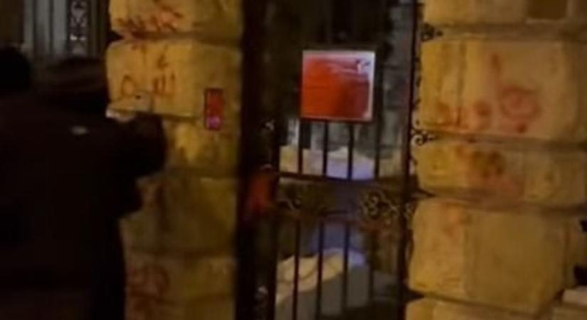 „Éljen a sah!” – Budapesten is szót emeltek az iráni rezsim ellen