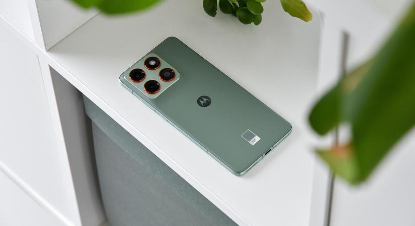 Pengemobil üzemidőpara nélkül a Motorola Edge 70