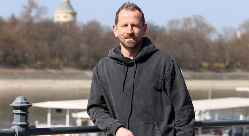 Ő az élő példa arra, hogy van élet a focin túl – itt bukkant fel Torghelle Sándor