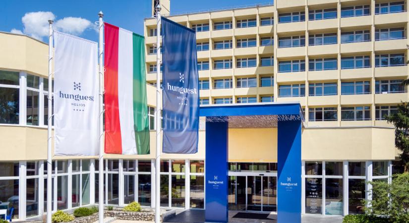 Mészáros Lőrinc szállodalánca idén is non-stop azt pásztázza, hogy mit vegyenek meg