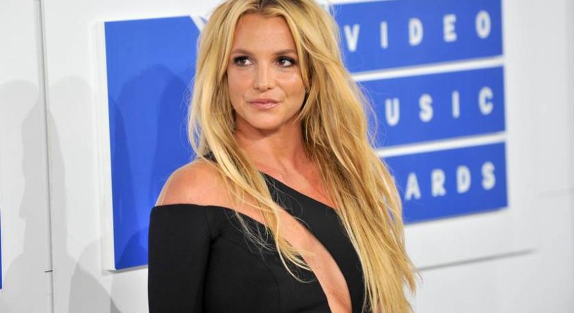 Britney Spears fiából ilyen jóképű pasi lett: a 19 éves Jayden együtt pózolt édesanyjával