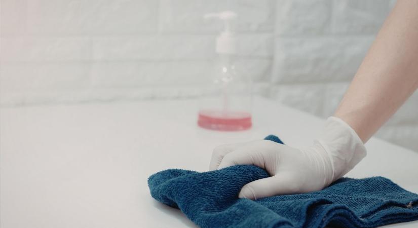 Te is házi praktikákkal fertőtlenítesz? A szakértő szerint nem biztos, hogy jó ötlet