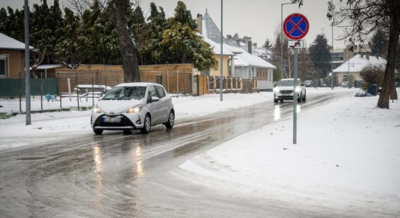 Ónos eső miatt két vármegyére adtak ki szerdára riasztást
