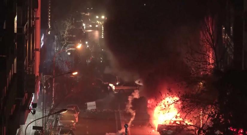 Embervadászat és tömegbelövés – így próbálja elfojtani a tüntetéseket az iráni rezsim