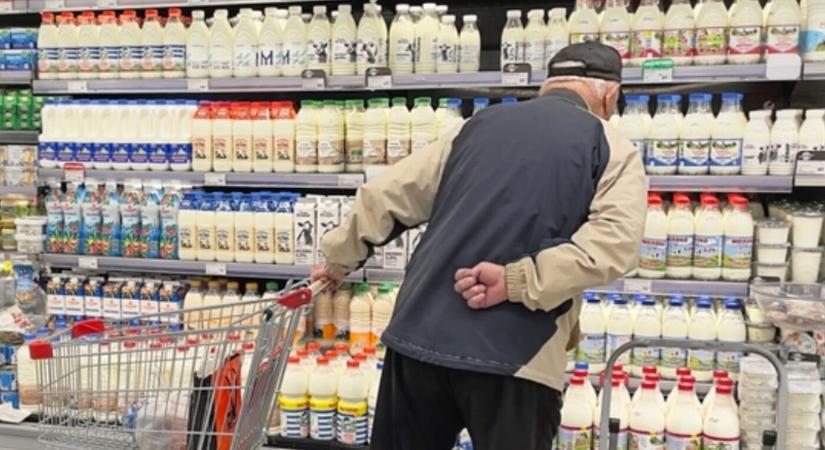 Egyre olcsóbb a tej és a tejtermék: ami jó a vásárlóknak, nem biztos, hogy jó a gazdáknak