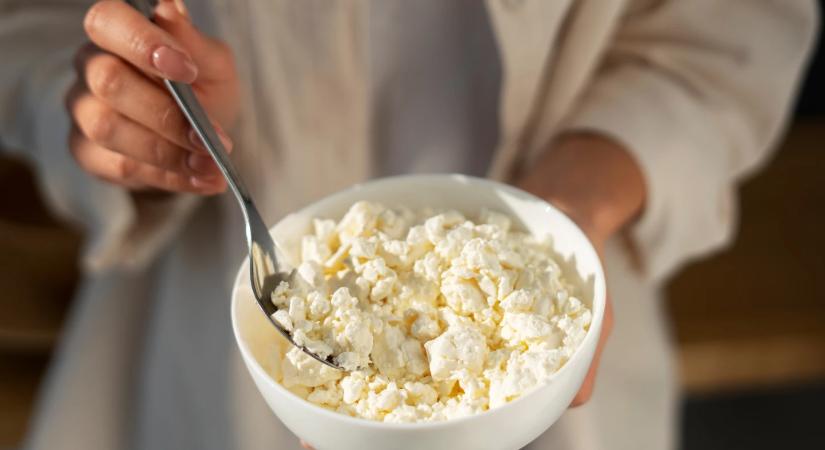 Túródiéta: ezzel a fehérjedús módszerrel tényleg olvadnak a kilók?