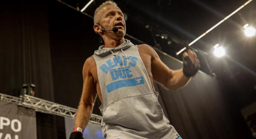 Schobert Norbi döbbenetes képeket osztott meg! Így nézett ki a fitneszguru évtizedekkel ezelőtt