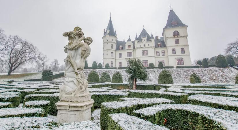Íme a legszebb havas kastélyparkok, ahol a tél a legfestőibb arcát mutatja