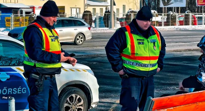 A debreceni rendőrök járják a várost