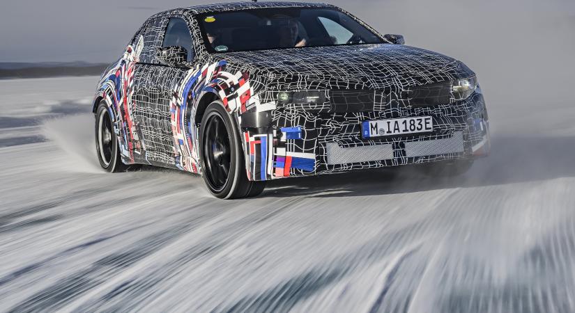 Jönnek az elektromos BMW sportautók