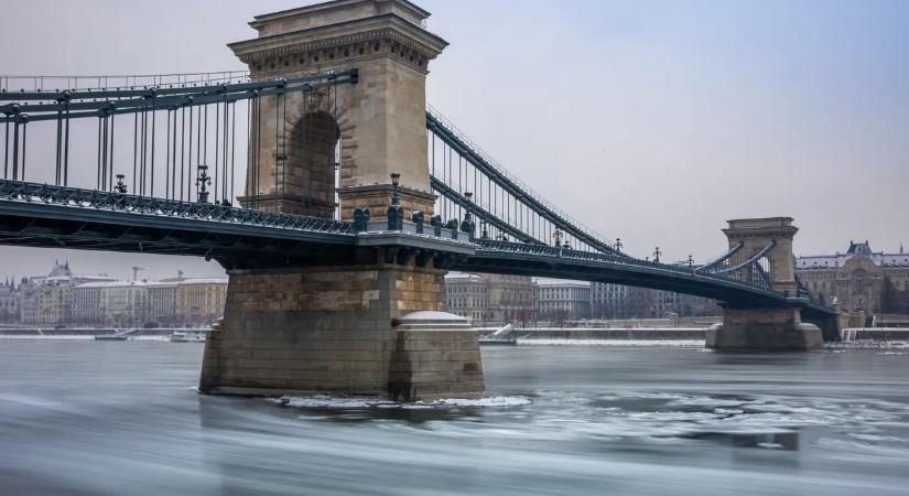 Az extrém hidegben már a folyók is elkezdtek befagyni–Galéria