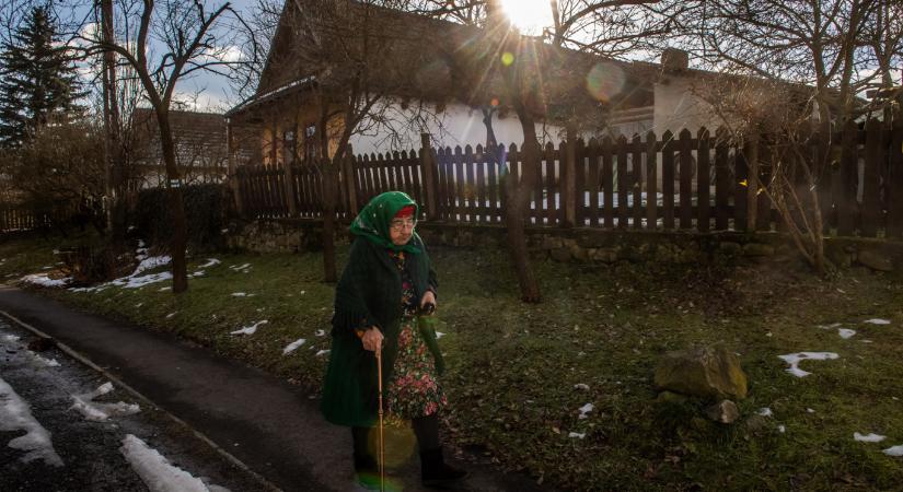 Egy nemzetközi jogvédő szervezet szerint jogsértő az, ahogy a magyar állam a nyugdíjasokkal bánik