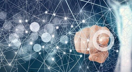 Egyszerűbbé és biztonságosabbá teszi a digitalizáció a pénzügyeinket