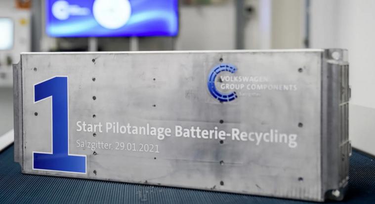 Akkumulátor-újrahasznosító üzemet nyitott a Volkswagen