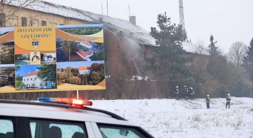 Megfékezték a lángokat Söjtörön, a robbanást nem erősítették meg (galéria)