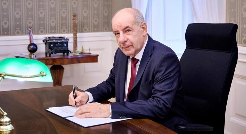 Hivatalos: Megvan a 2026-os választás időpontja – Sulyok Tamás aláírta a határozatot