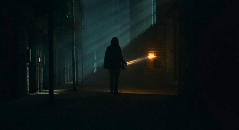 Mától otthonról nézheted: A 2025-ös természetfeletti horror a mozik után streamingre is megérkezett