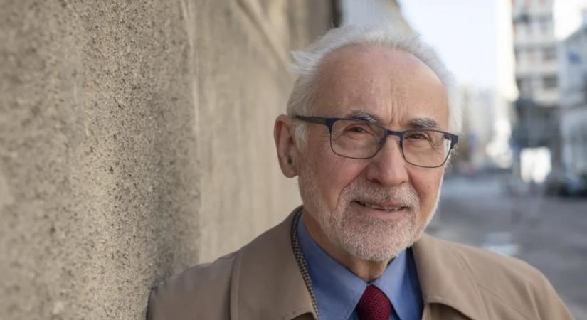 Erről még nem beszéltem senkinek -László Ágnes, újságíró vendége Romsics Ignác