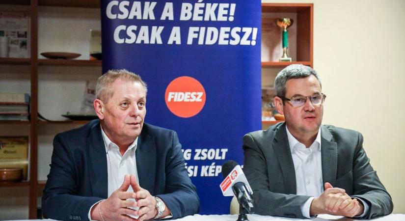 A mezőtúri kórház szülészete volt az egyik központi téma a lakossági fórumon – videókkal