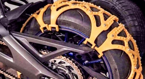 Olvasói: „műanyag hóláncot” szeretnék venni – jó ötlet?