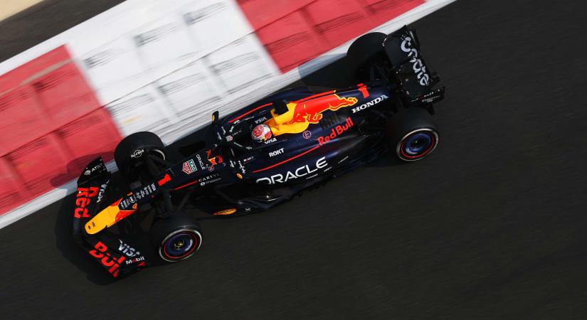 Verstappen: Többet lesz a Red Bull a garázsban, mint a pályán a 2026-os barcelonai teszten