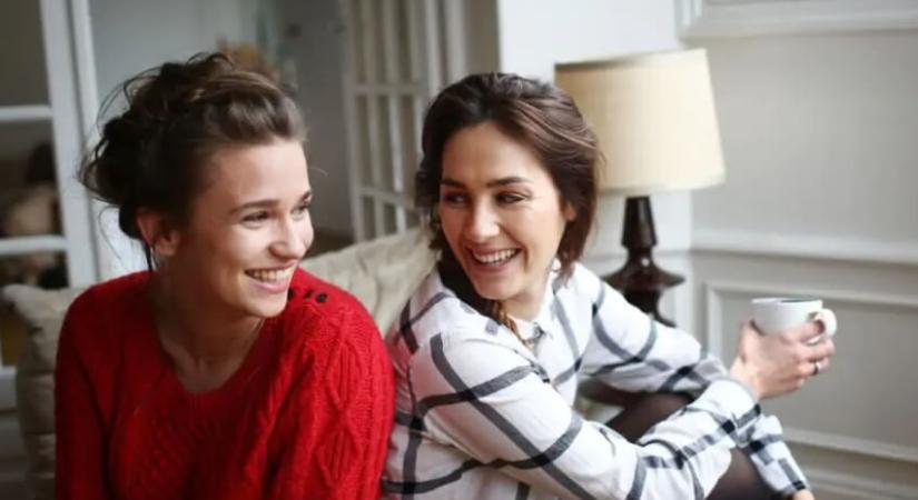 A barátság is lehet mérgező – A „friendship audit” trend mindent felforgat