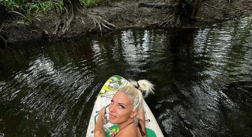 Így védekezik a dermesztő hideg ellen a szexi magyar focistanő – fotó