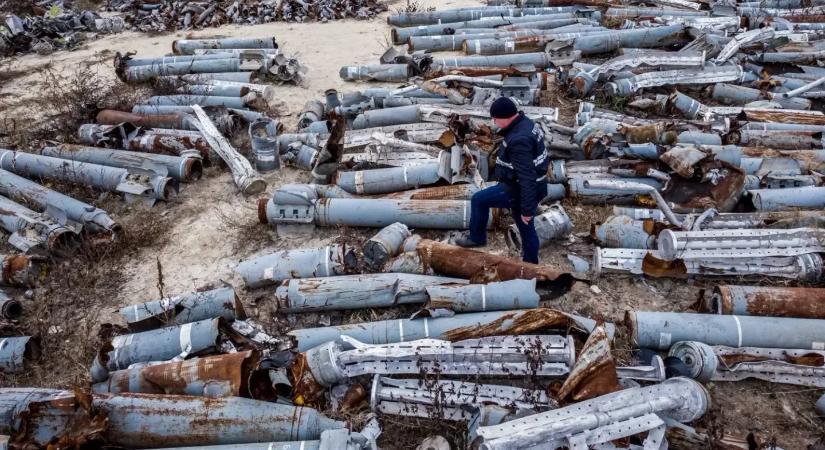 Irán 2,7 milliárd dollár értékben adott el rakétákat Oroszországnak