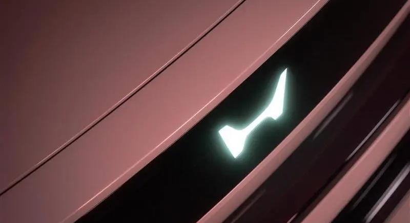 Így fog kinézni az új Honda logó!