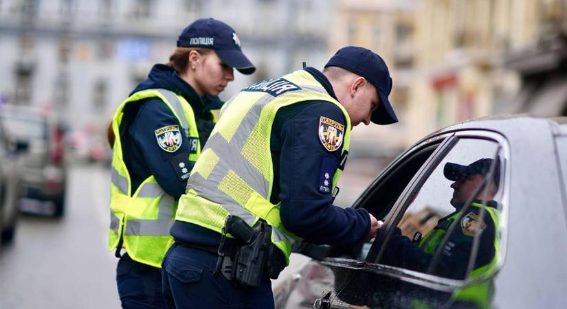 Rálőttek a TCK mikroautóbuszára Lemberg megyében