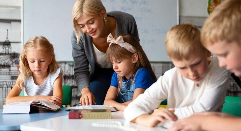 Kárpátalja tanárai az év elejétől fizetésemelést kapnak