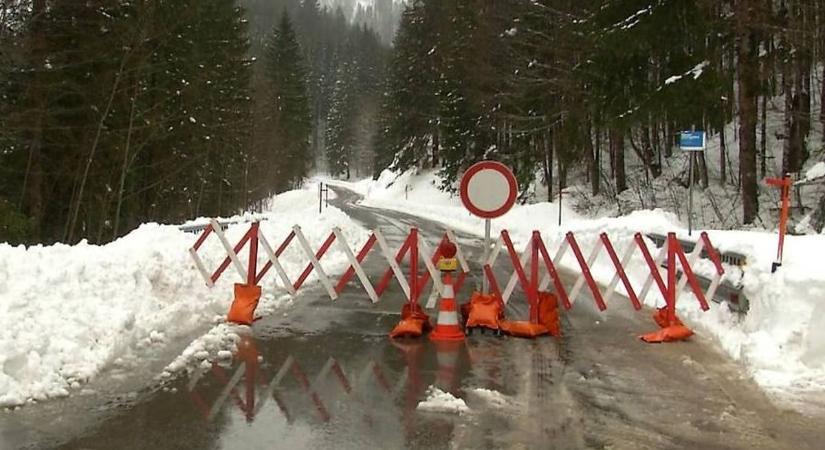 Ezek a jogok védenek Ausztriában, ha az időjárás miatt nem érsz a munkahelyedre