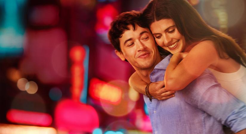 Netflix: 10 kihagyhatatlan romantikus vígjáték, ha bejött a Nyáron a párom