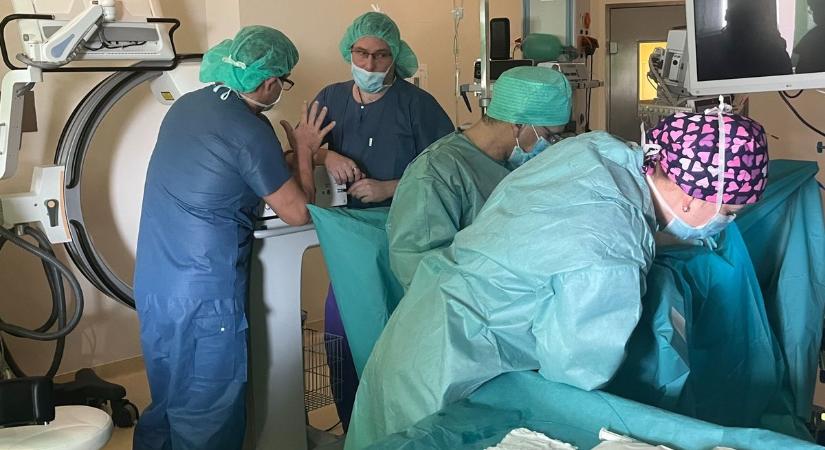 Videón az egri kórházban csúcskategóriás lézerrel végzett műtét