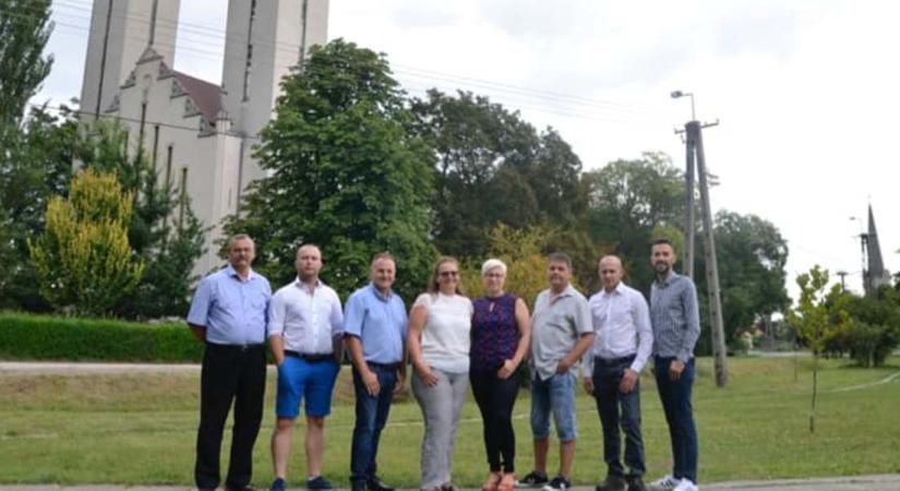 Lemondott Pusztaszabolcs alpolgármestere kereszténygyalázó kommentje miatt