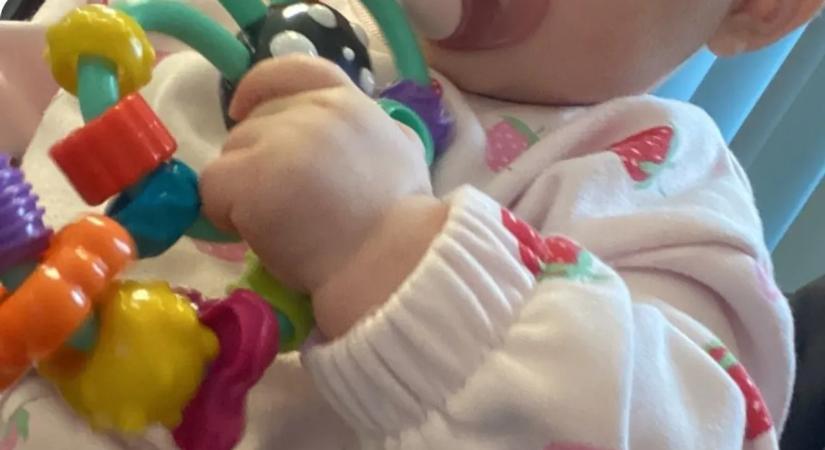 Az anyai megérzés ezúttal sem csalt: 15 alkalommal legyintettek az orvosok a baba panaszaira, majd kiderült a baj
