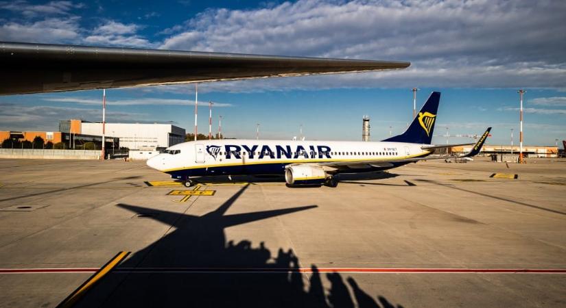 Nem lesz wifi a Ryanair járatain, mert 2 százalékkal növelné az üzemanyag-fogyasztást
