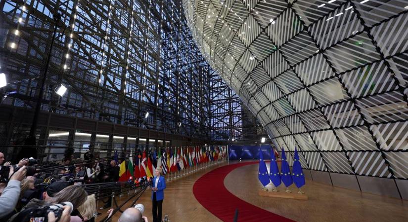 Az EU különmegbízotti pozíció létrehozásán gondolkodik, hogy tudjon valaki tárgyalni Putyinnal