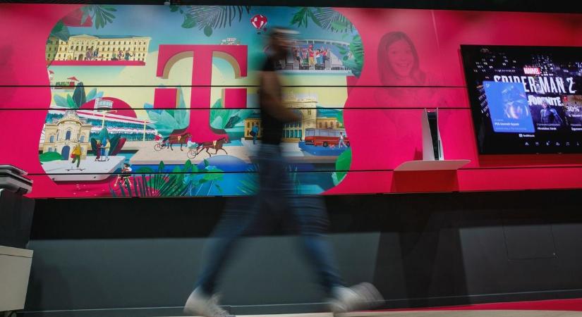 Ingyen ad telefont a Telekom – mutatjuk, milyet!