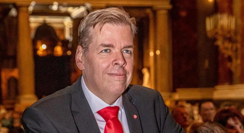 „Minden nap gondolok rá” – Szívszorító titkot árult el Schmuck Andorról a Kincsvadászok sztárja